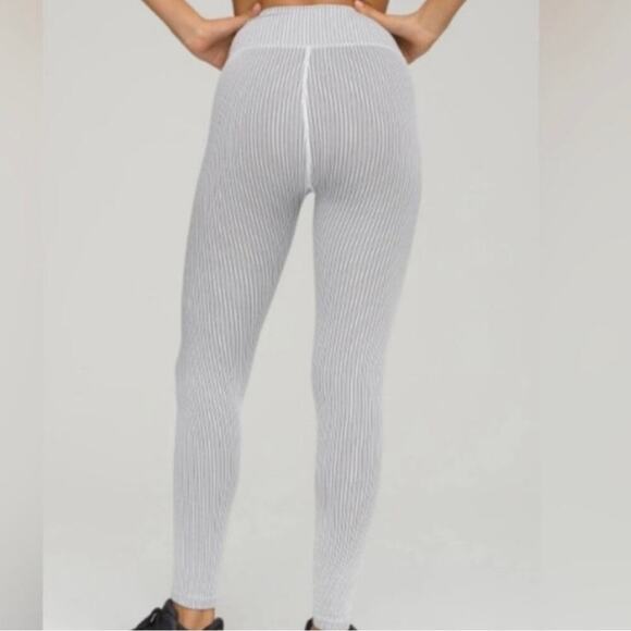 *NWT, Womens, Good American, Seamless Ribbed Leggings, White w/ Black, Sz 00/0 - Picture 6 of 8